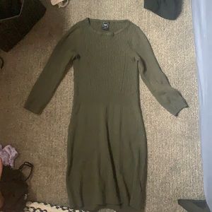 Gap olive green body on fitted long sleeve knitted sweater dress
